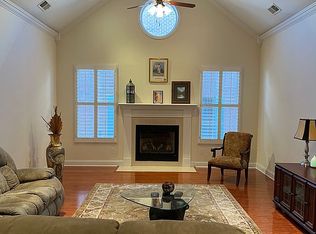 1105 Savannah Ln, Sevierville, TN 37862