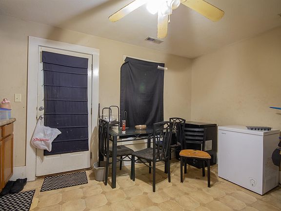 4th image of 1719 Broad St