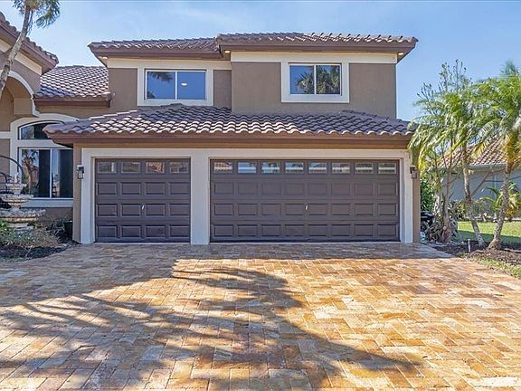 3rd image of 20229 Ocean Key Dr