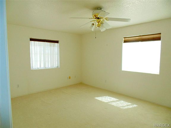 5th image of 811 Falcon Dr