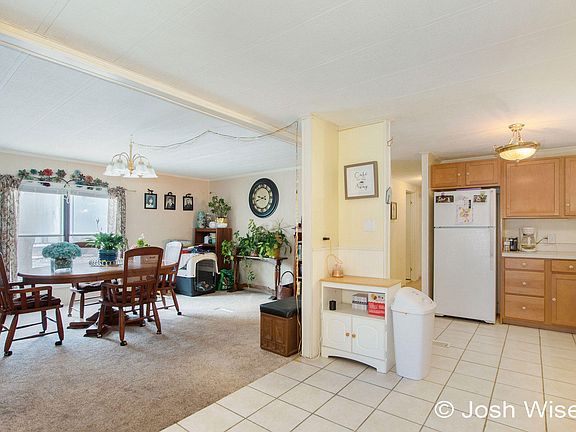 5th image of 155 E 48th St Lot 1