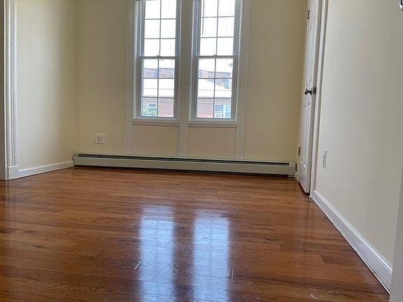 3rd image of 77 Tonnele Ave