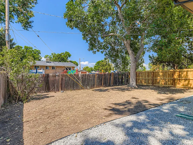 301 S Newland St — Photo 13