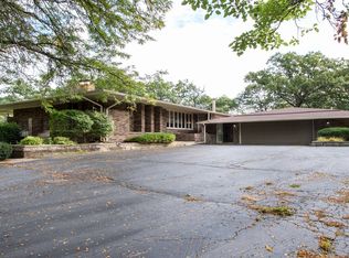 8501 W 128th St, Palos Park, IL