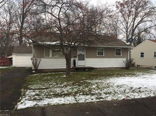 3388 Quentin Dr, Youngstown, OH 44511