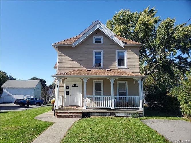 1st image of 25 Beattie Ave