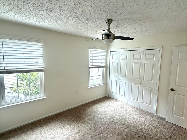 107 Pine Oak Blvd — Photo 7