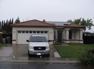 324 Mount Whitney Dr, Woodland, CA 95695