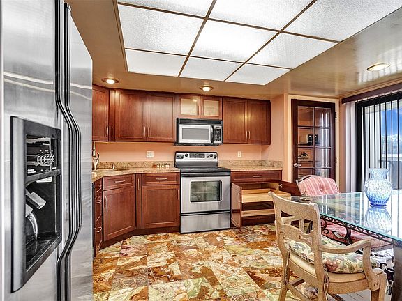 5th image of 119 Deer Creek Road #206