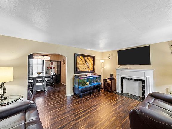 4th image of 1911 Danube Dr