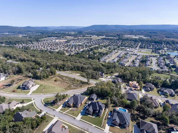 1 Ridge Crest Rd, Owens Cross Roads, AL 35763