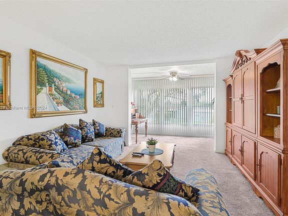 5th image of 6870 Royal Palm Blvd APT 206M