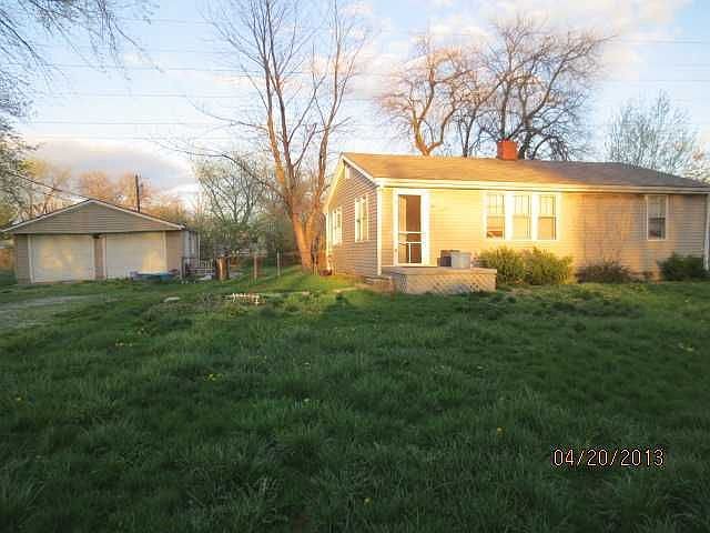 1st image of 4159 Desmond Ave