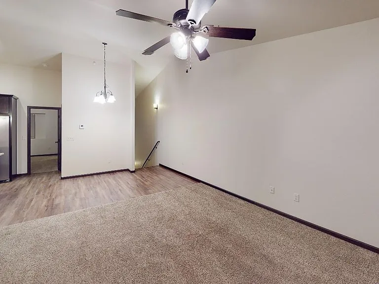 668 Denali Dr — Photo 4