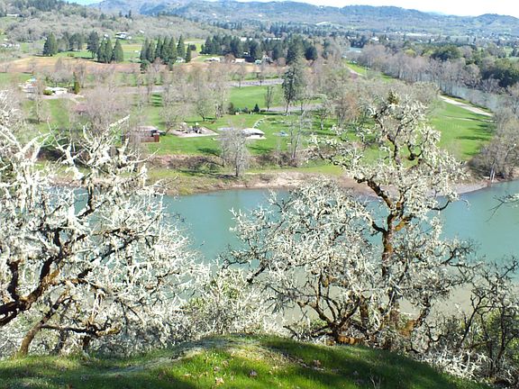 East View River Forks Park