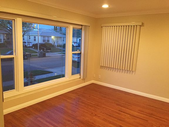 4th image of 5838 Yearling St