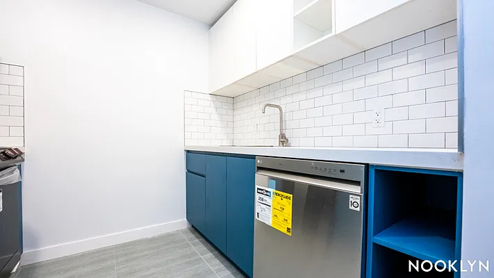 Rented by Nooklyn NYC LLC | media 36