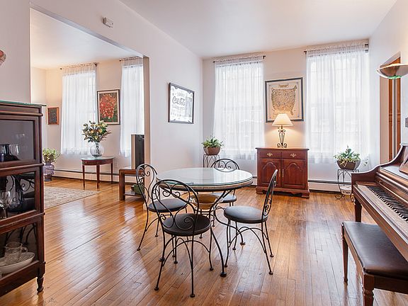 2nd image of 295 Saint Johns Pl APT 1D