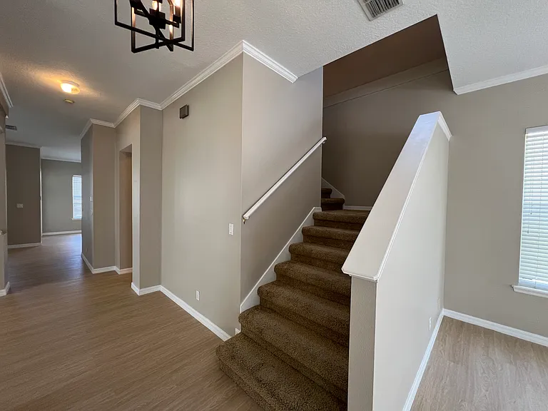 502 Greenbrier Ave — Photo 16