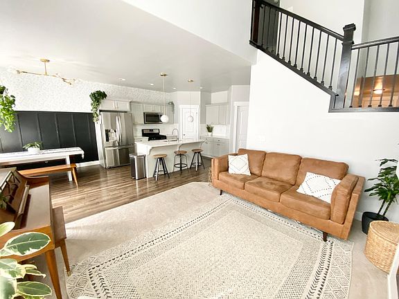 5th image of 14506 S Juniper Shade Dr