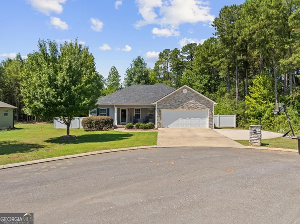 359 Brittany Ct, Chatsworth, GA 30705