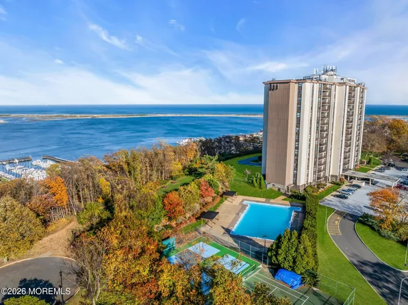 1 Scenic Dr Unit 209, Highlands, NJ 07732