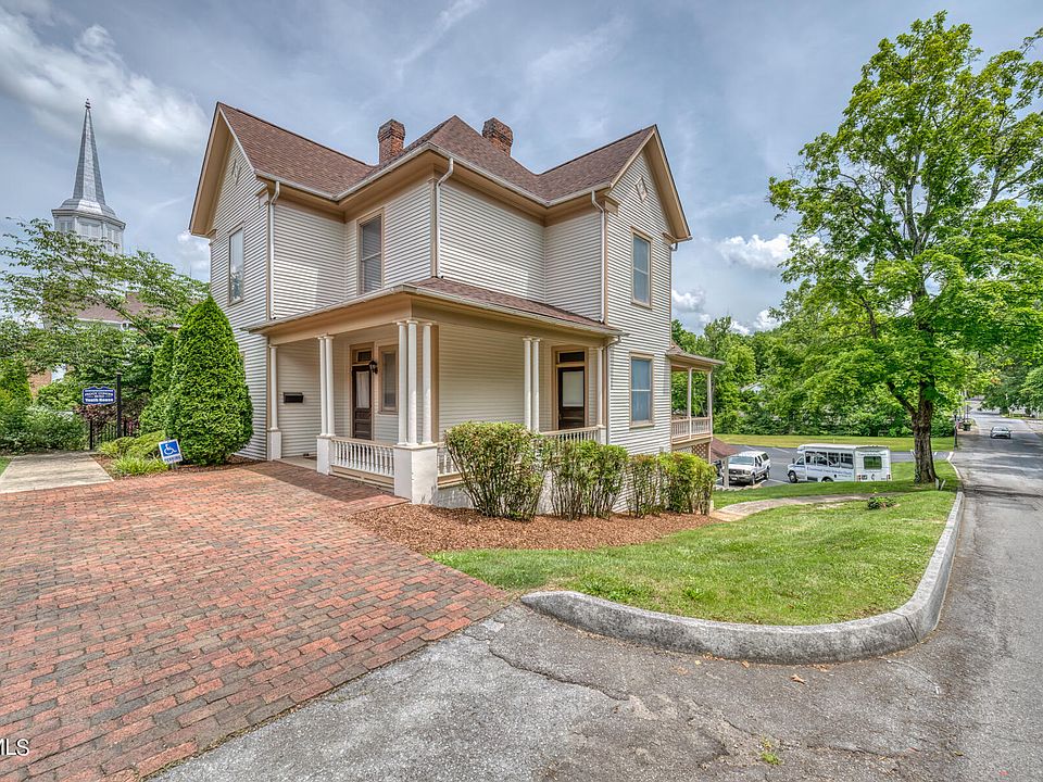 215 E Main St, Jonesborough, TN 37659 Zillow