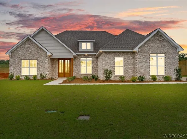 315 Mullholland Dr, Enterprise, AL 36330