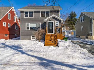 3815 Memorial Dr, Halifax, NS B3K 5A4