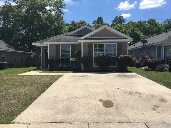 8945 Spring Grv S, Mobile, AL 36695