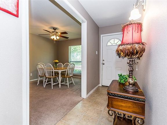 4th image of 3142 Pamela Pl