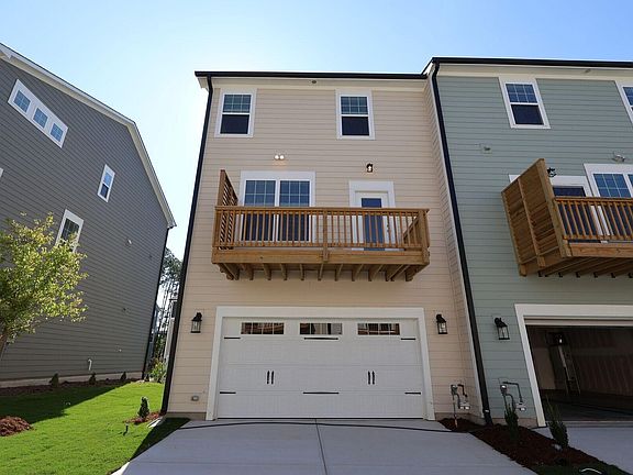 2nd image of 5021 Jowetts Walk Dr #32