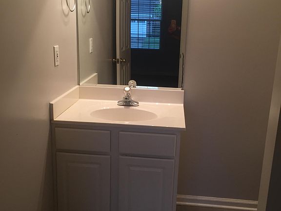 5th image of 103-105 Johnston Blvd