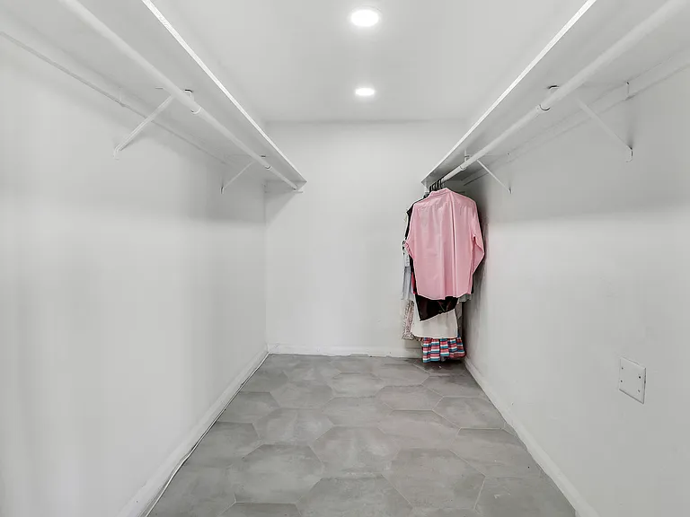 5400 N Ocean Dr — Photo 11