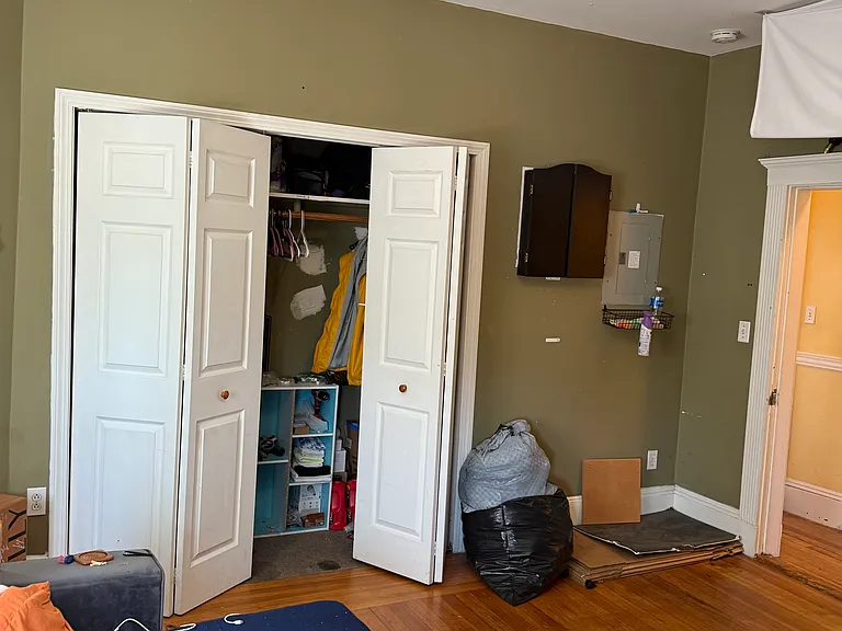 4 Litchfield St #7 — Photo 8
