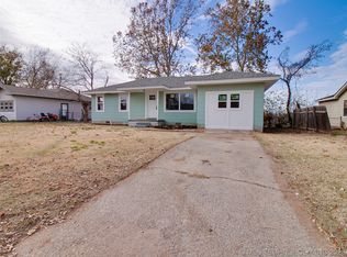 614 N Ford Ave, Stroud, OK 74079