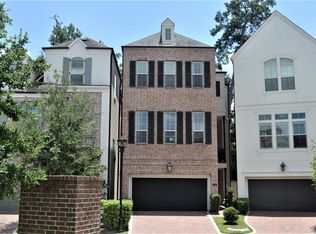 30 Wooded Park Pl, Spring, TX 77380