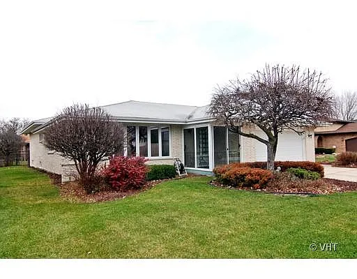 8144 Bunker Dr photo 1