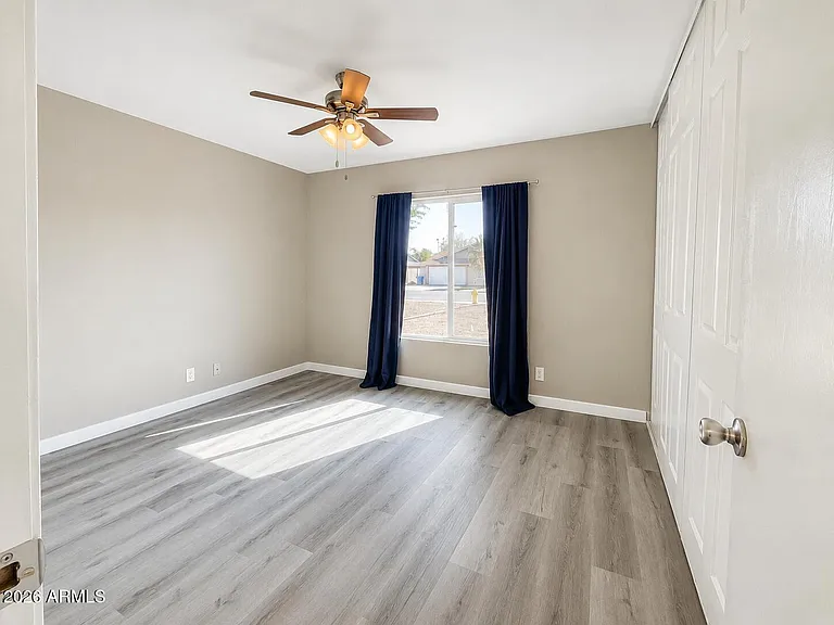 2433 S Evergreen Rd — Photo 11