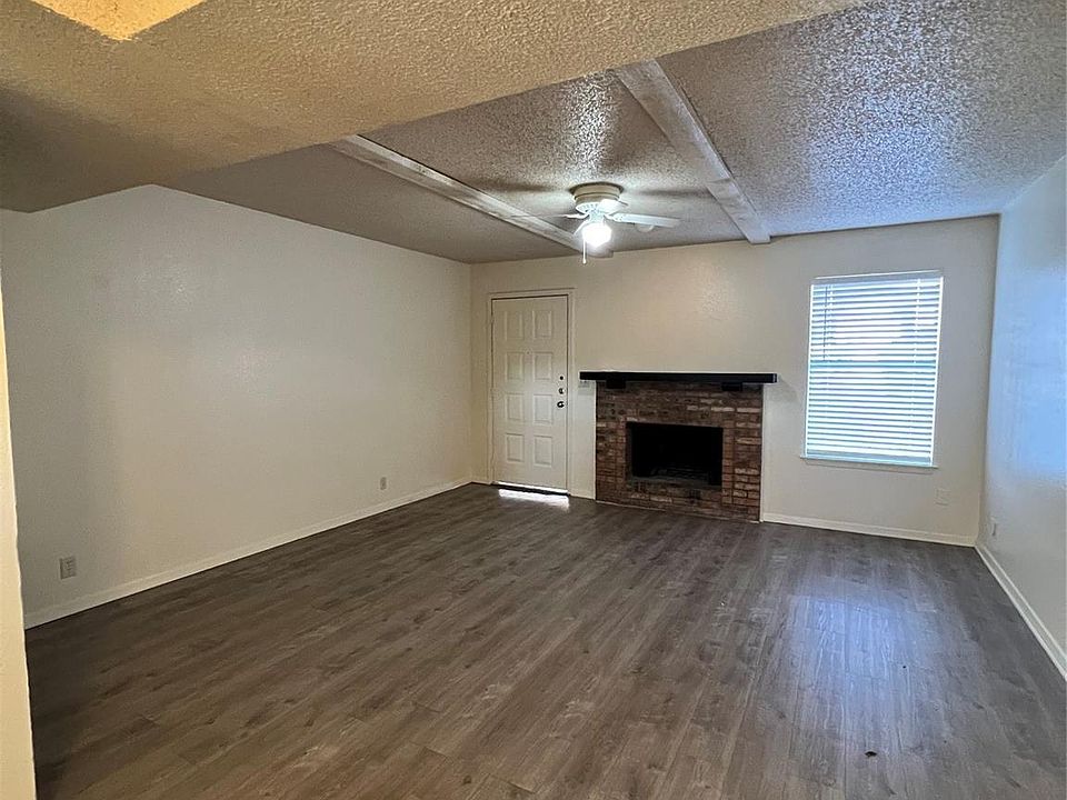 1st image of 3818 Coates Cir #3818
