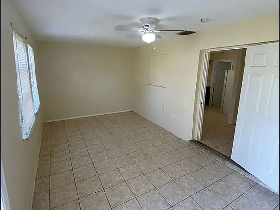3rd image of 2985 Saint Charles St