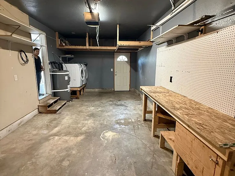 1871 Lake Dr — Photo 12