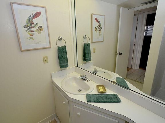 2nd image of 1230 Gulf Blvd #970