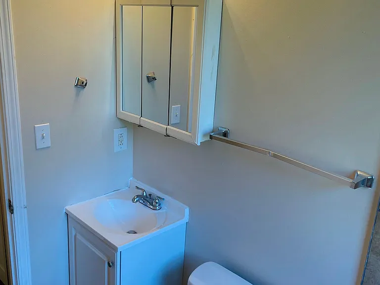 5356 Page Blvd #301 — Photo 4