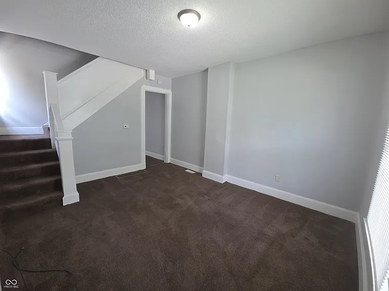 518 W 28th St — Photo 5