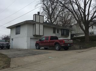 403 N Chestnut St, Glenwood, IA 51534