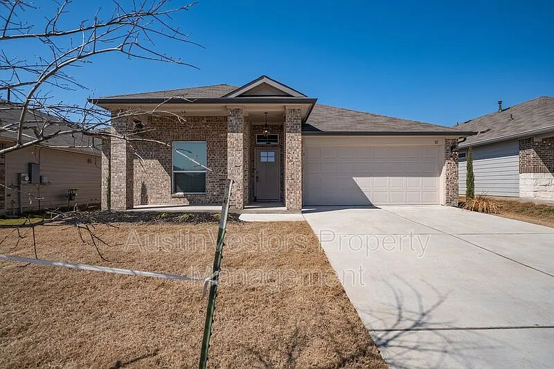 117 Cranbrook Ln
