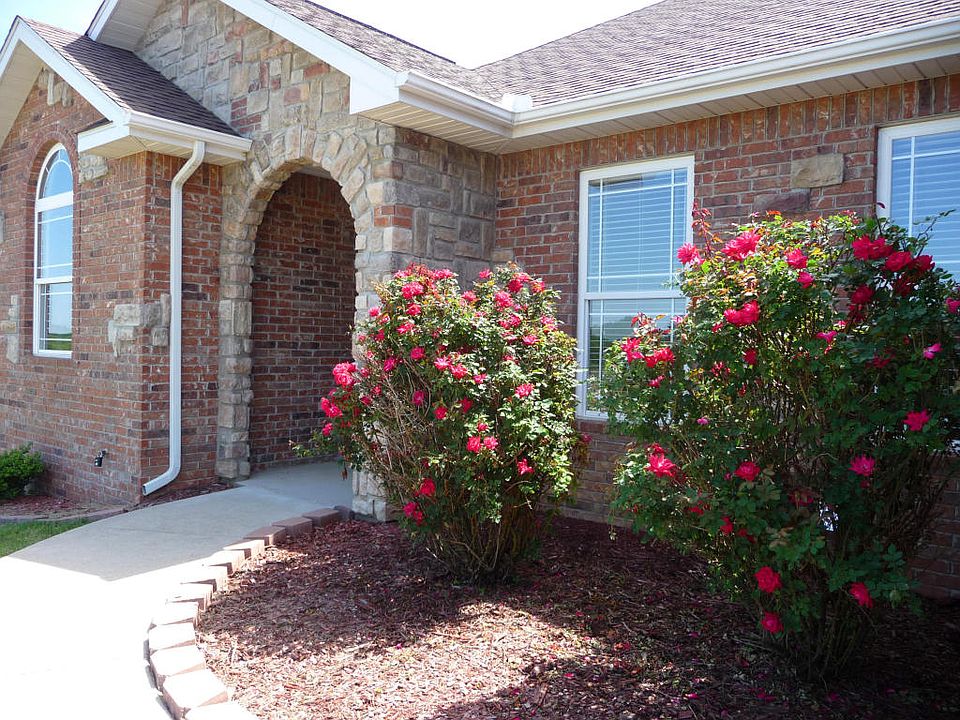1st image of 2312 Hammond Mill Ln