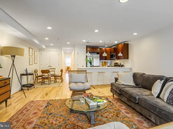 2214 11th St NW #1, Washington, DC 20001