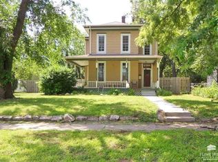 106 N Jefferson St, Junction City, KS 66441